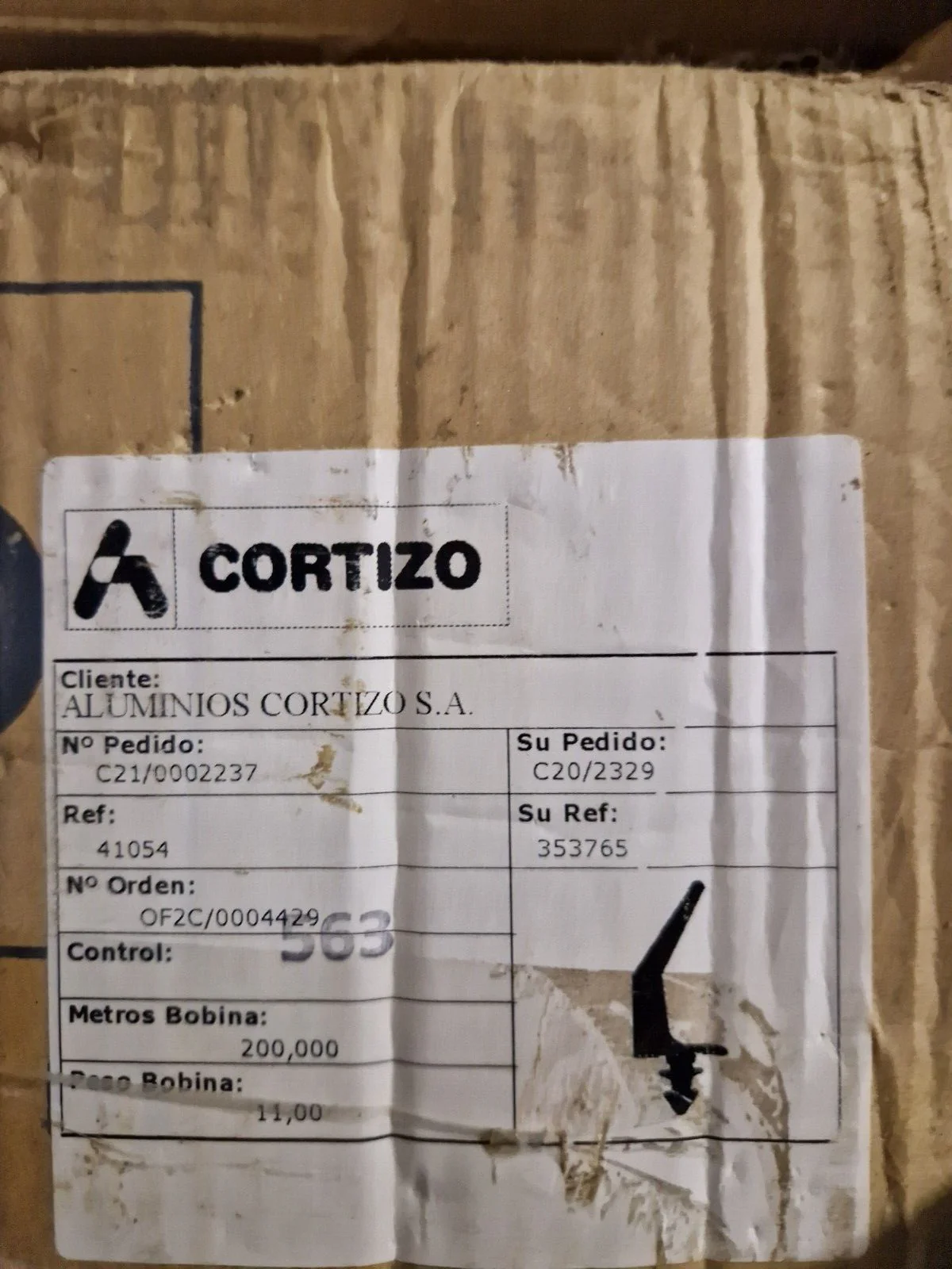 Cortizo bottom seal Gasket  - 353765-5 meter length-for Bifold aluminium doors - Image 3